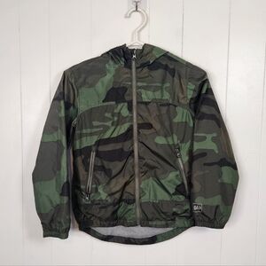 Gap Kids Green Camo Lined Windbreaker Zip Up Jacket Hood Boys Size Medium Spring